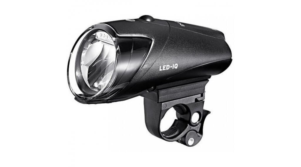 Busch & Müller Ixon IQ Premium LED Frontlicht inkl. Akkus / inkl. Ladegerät schwarz 1 Busch & Müller Ixon IQ Premium LED Frontlicht inkl. Akkus / inkl. Ladegerät schwarz