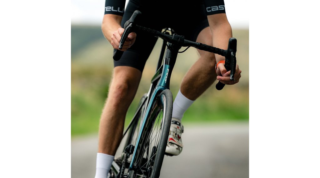 Felt AR Advanced Ulte Di2 bay Mod. 2024 3 Felt AR Advanced Ulte Di2 bay Mod. 2024 – Bild 3