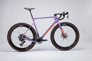 Ventum GS1 Red XPLR AXS E1